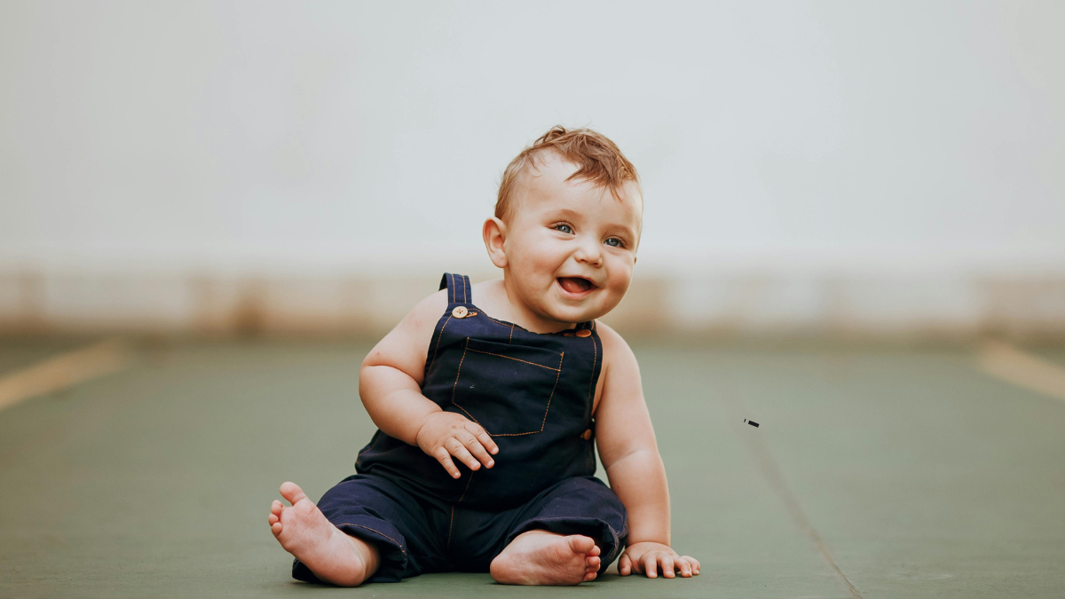 How to Train Your Baby to Sit