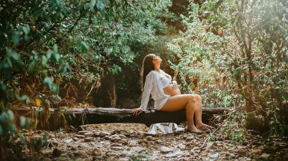 10 Gross Pregnancy Secrets No One Talks About