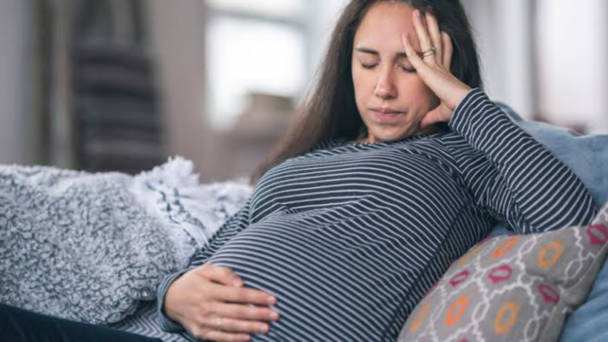 9 Tell Signs You're Pregnant