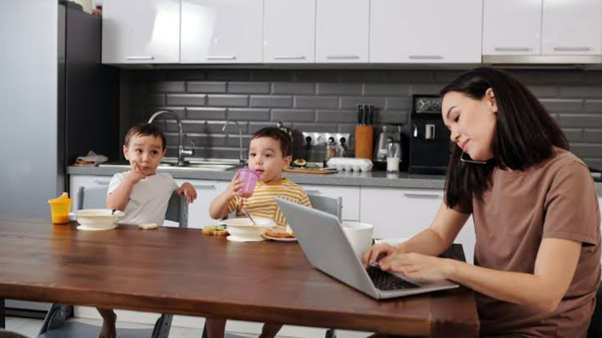 How To Balance Work And Family Life As A Mom