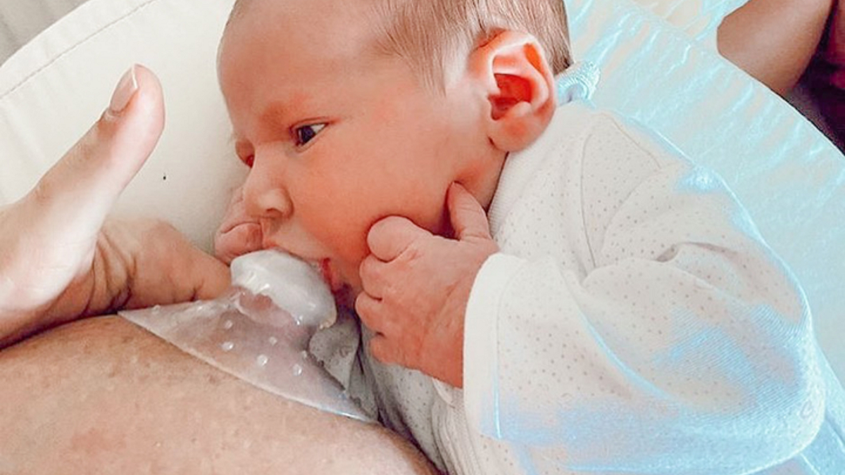 5 Ways to Heal Sore Nipples from Breastfeeding