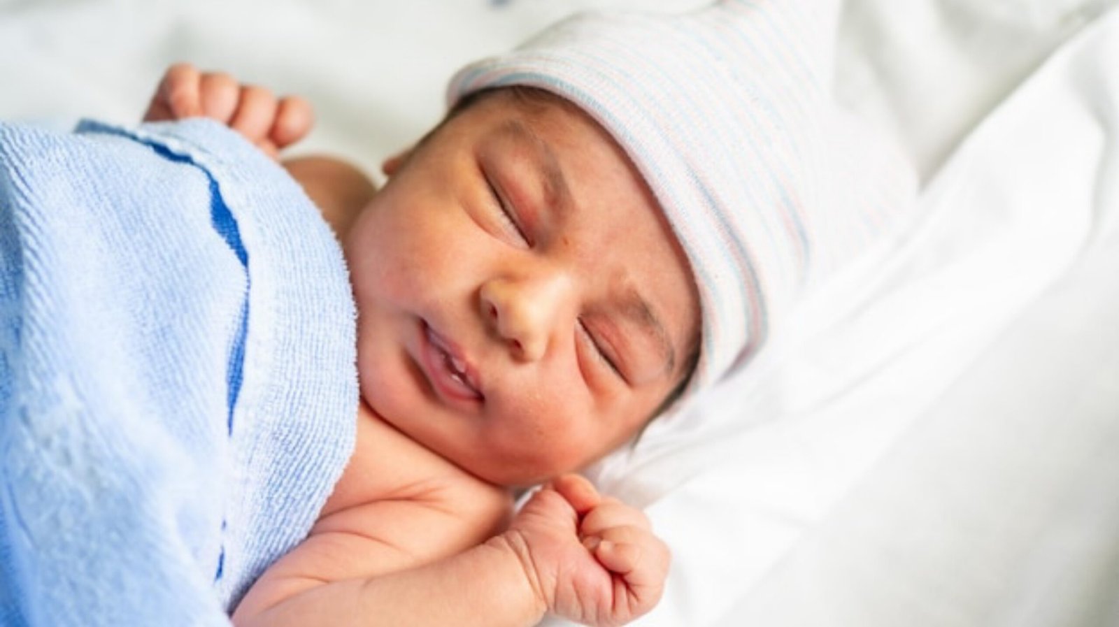 9 Reasons Why You Don’t Love Your Newborn Baby at First Sight