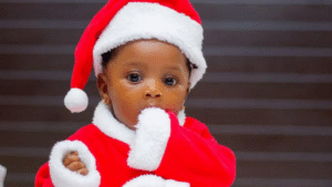 Baby First Christmas Photo Ideas