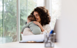 15 Simple Ways to Stay Happy During Pregnancy