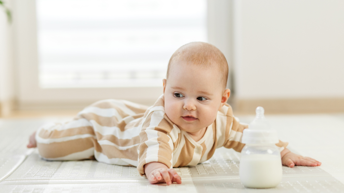 Best tummy time activities for babies by age