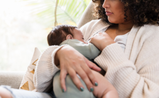 Baby’s First Month Milestones and Development Checklist