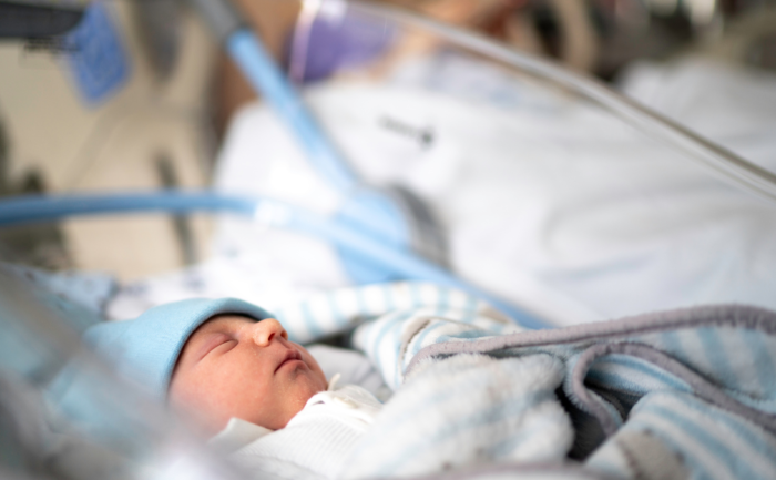 Newborn Sleep Schedule Tips for the First 12 Weeks