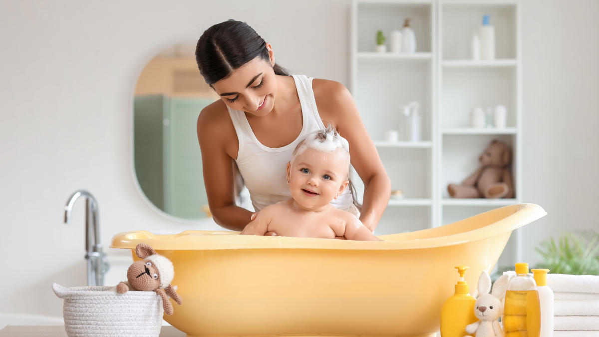 20 Best Baby Bathtubs for Newborns, Infants, and Toddlers