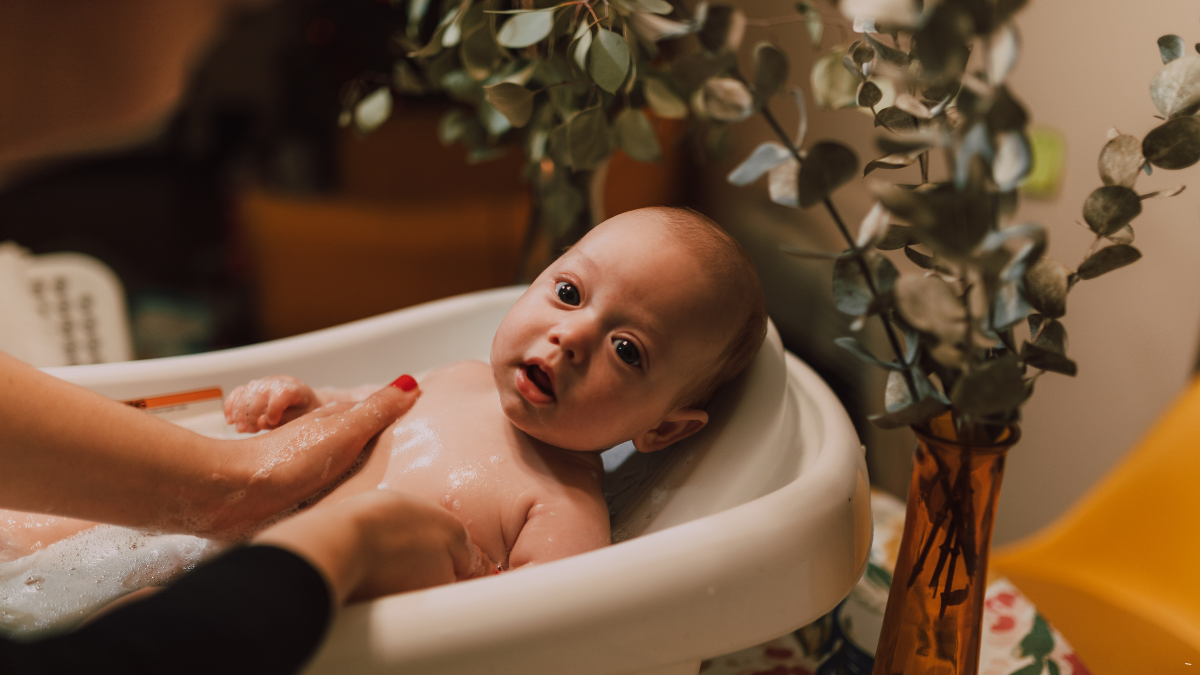 7 Baby Bath Mistakes That Can Irritate Sensitive Skin