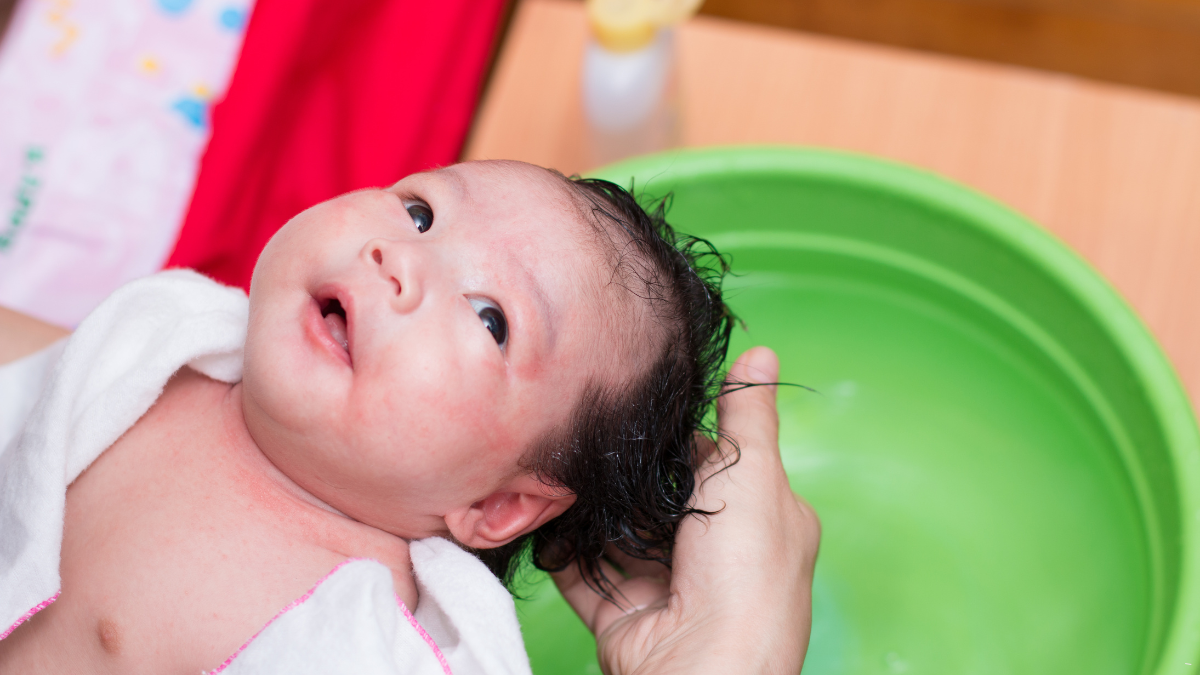 7 Reasons Why Some Newborn Babies Have Hair While Others Don’t